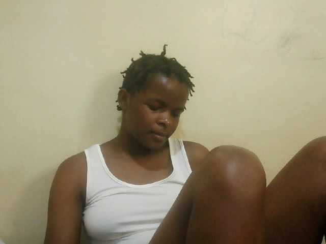 Cute-lizah live cam on BongaCams