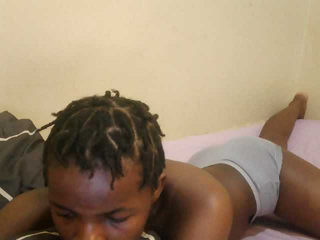 Cute-lizah live cam on BongaCams