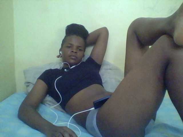 Cute-lizah live cam on BongaCams