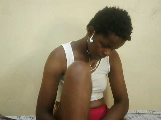 Cute-lizah live cam on BongaCams