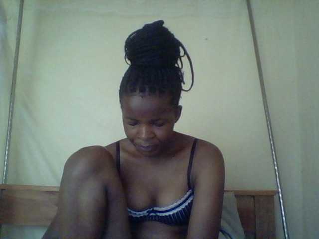 Cute-lizah live cam on BongaCams