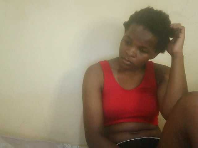 Cute-lizah live cam on BongaCams