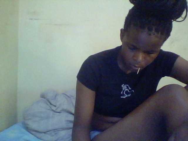 Cute-lizah live cam on BongaCams