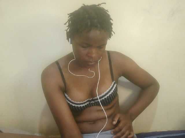 Cute-lizah live cam on BongaCams