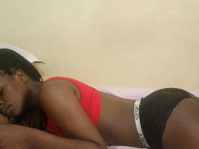 Cute-lizah live cam on BongaCams