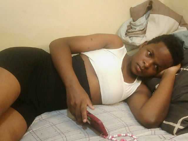 Cute-lizah live cam on BongaCams