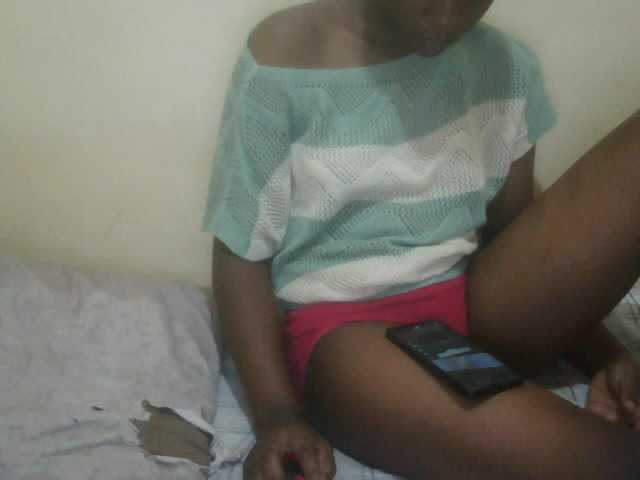 Cute-lizah live cam on BongaCams