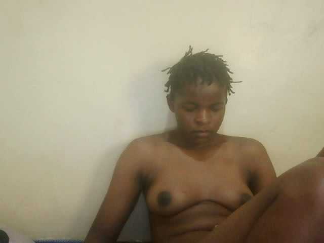 Cute-lizah live cam on BongaCams