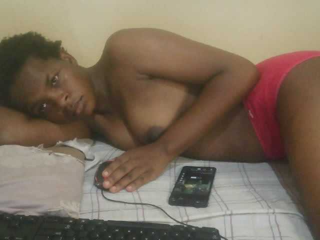 Cute-lizah live cam on BongaCams