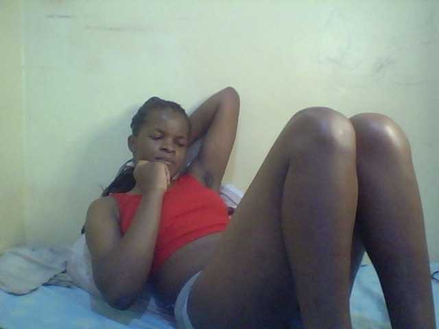 Cute-lizah live cam on BongaCams