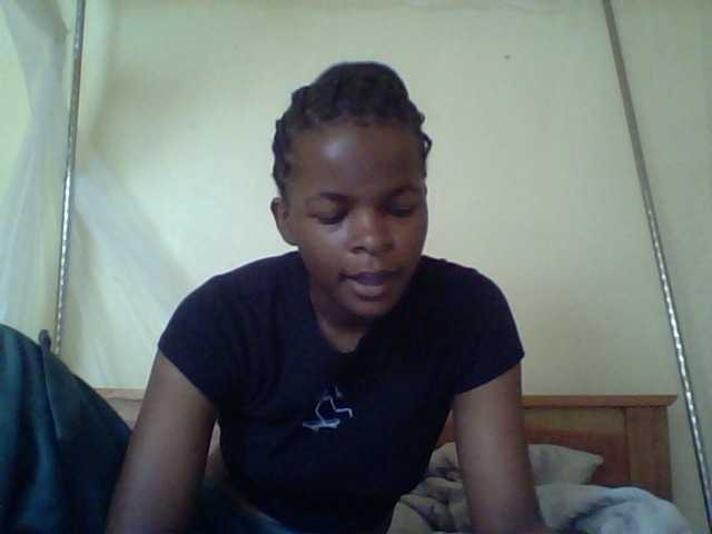 Cute-lizah live cam on BongaCams