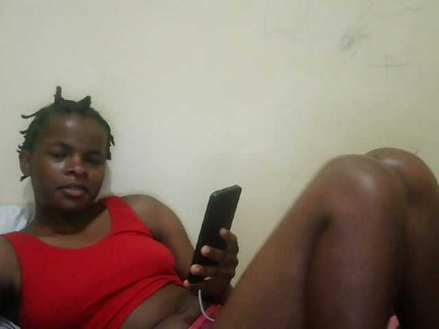 Cute-lizah live cam on BongaCams