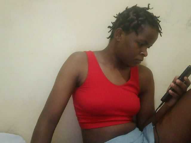 Cute-lizah live cam on BongaCams