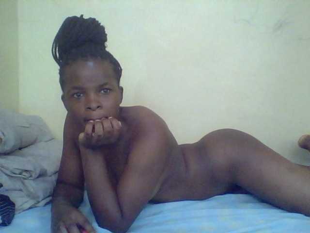 Cute-lizah live cam on BongaCams