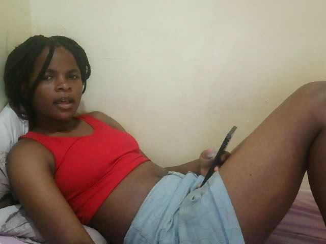 Cute-lizah live cam on BongaCams