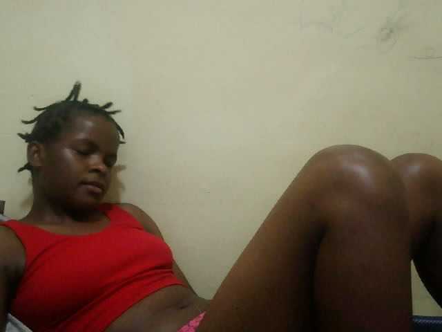 Cute-lizah live cam on BongaCams