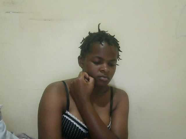 Cute-lizah live cam on BongaCams