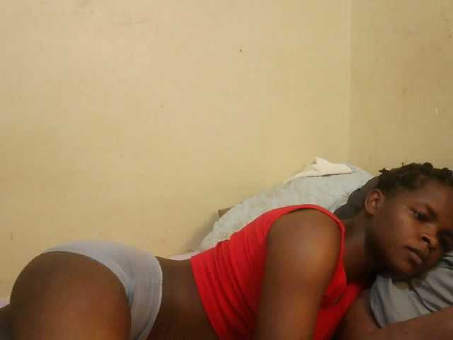 Cute-lizah live cam on BongaCams