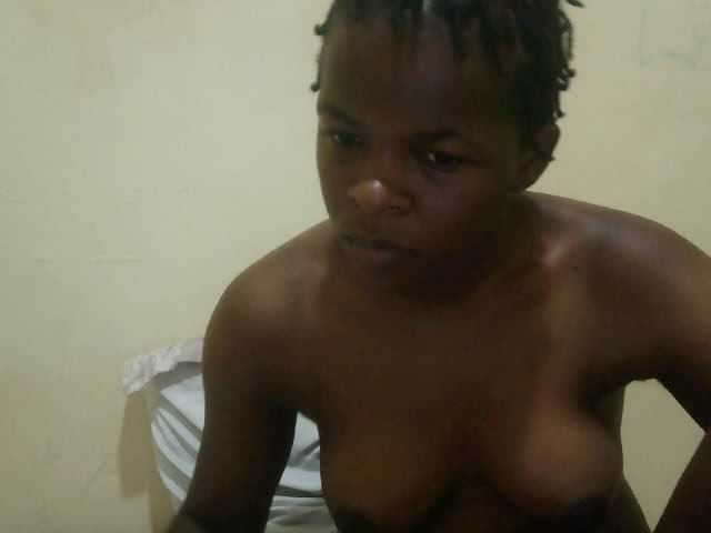 Cute-lizah live cam on BongaCams