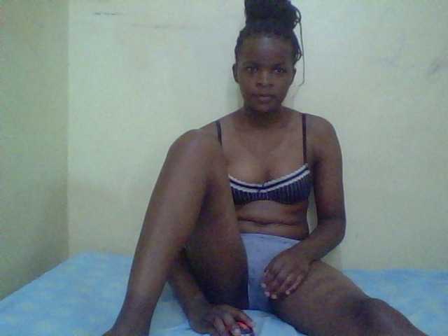 Cute-lizah live cam on BongaCams