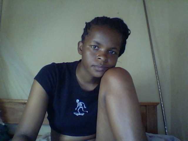 Cute-lizah live cam on BongaCams