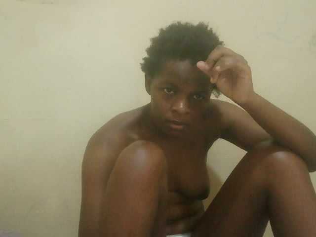 Cute-lizah live cam on BongaCams