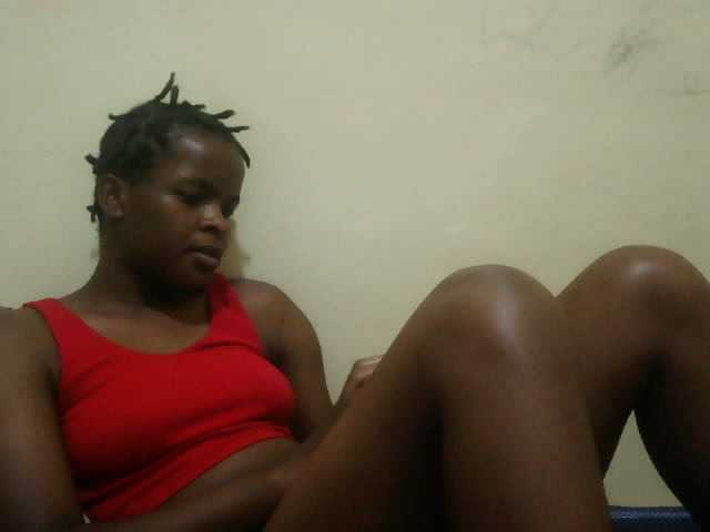 Cute-lizah live cam on BongaCams