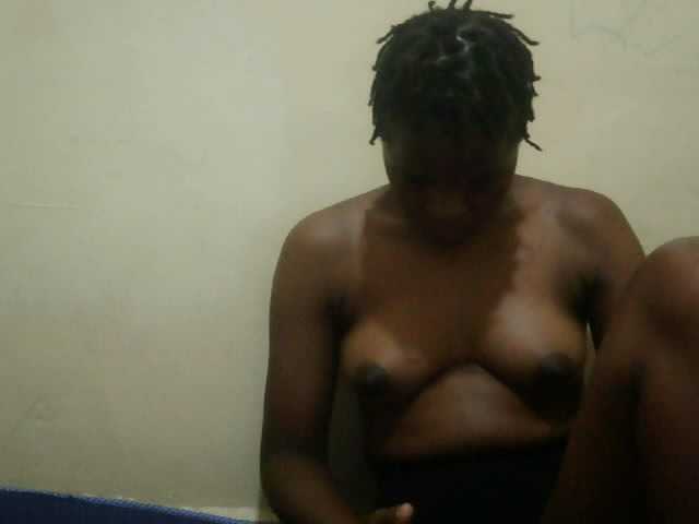 Cute-lizah live cam on BongaCams