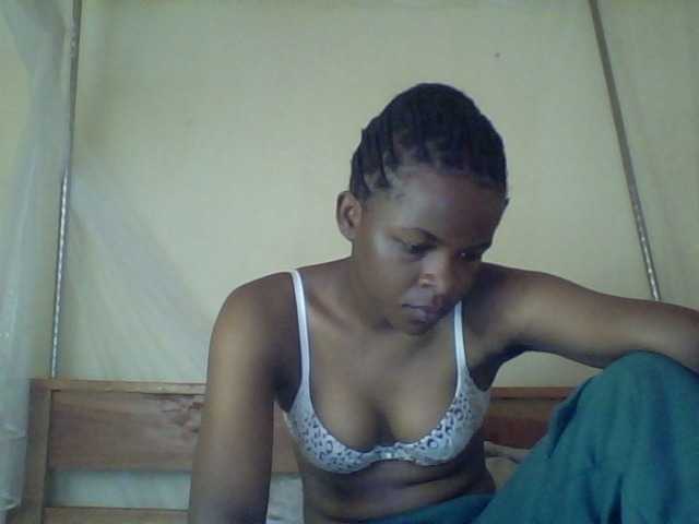 Cute-lizah live cam on BongaCams