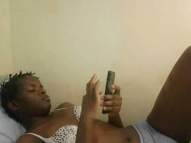 Cute-lizah live cam on BongaCams