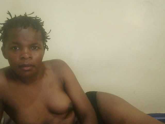Cute-lizah live cam on BongaCams