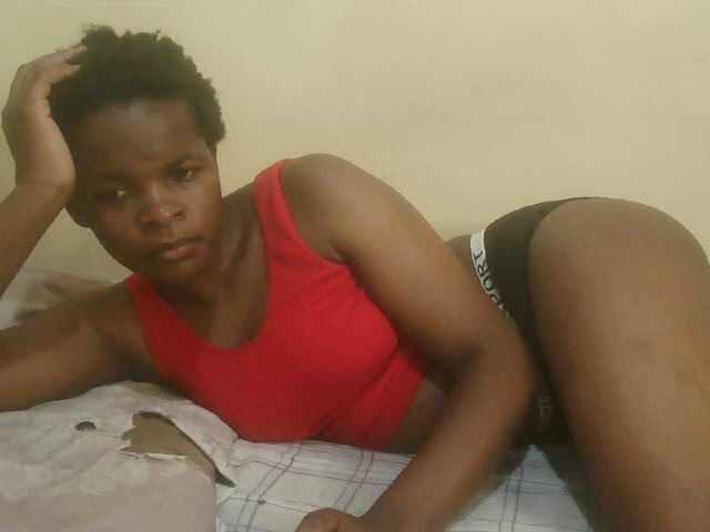 Cute-lizah live cam on BongaCams