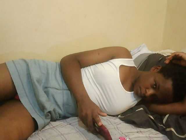 Cute-lizah live cam on BongaCams