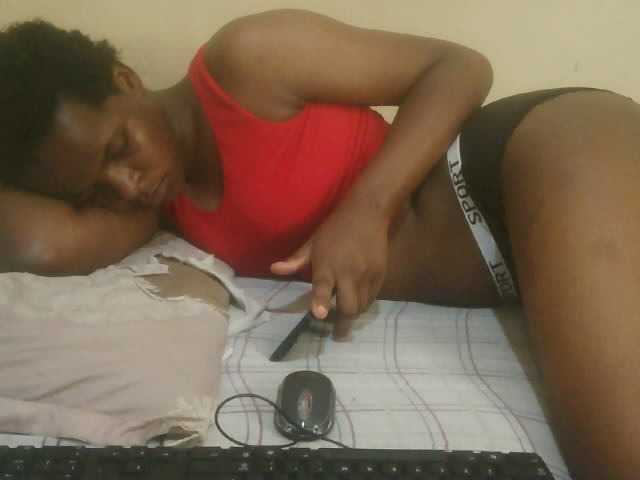 Cute-lizah live cam on BongaCams