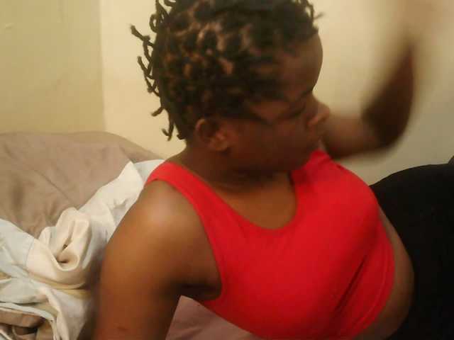 Cute-lizah live cam on BongaCams
