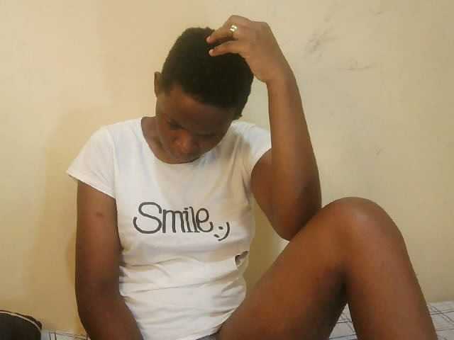 Cute-lizah live cam on BongaCams