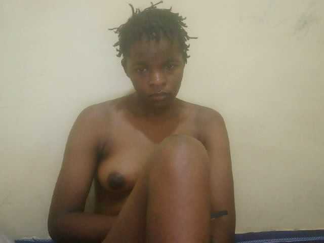 Cute-lizah live cam on BongaCams