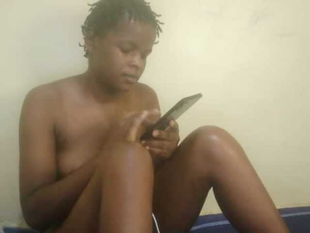 Cute-lizah live cam on BongaCams