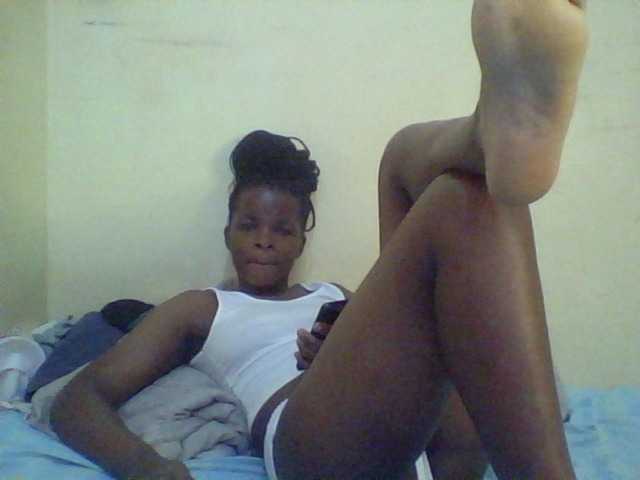 Cute-lizah live cam on BongaCams