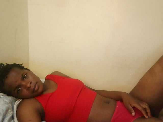 Cute-lizah live cam on BongaCams