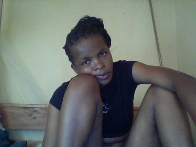 Cute-lizah live cam on BongaCams