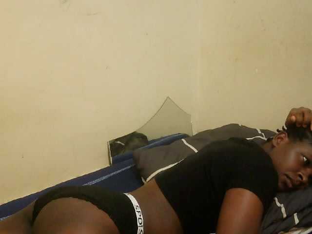Cute-lizah live cam on BongaCams