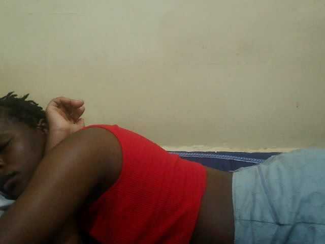 Cute-lizah live cam on BongaCams