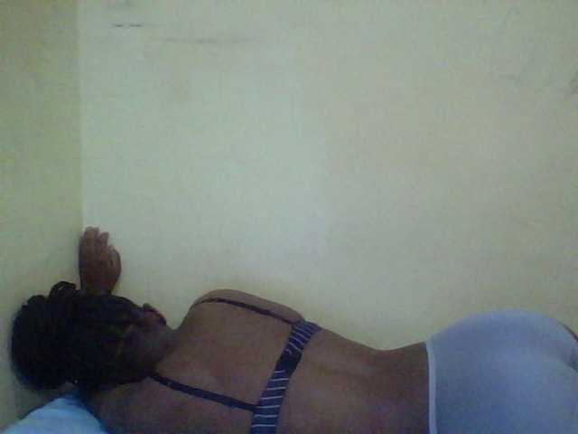 Cute-lizah live cam on BongaCams
