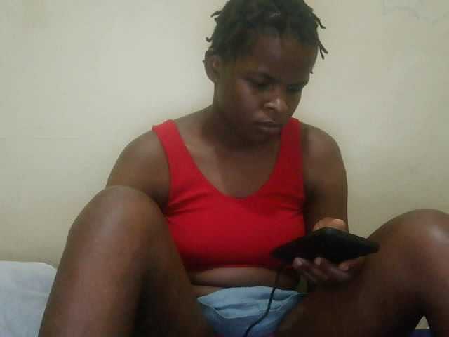 Cute-lizah live cam on BongaCams