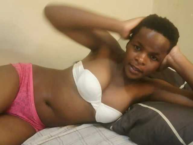 Cute-lizah live cam on BongaCams