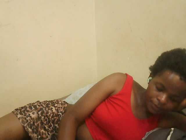 Cute-lizah live cam on BongaCams