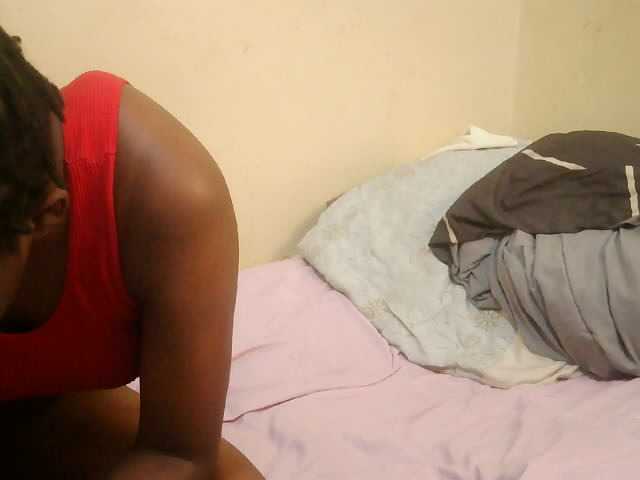 Cute-lizah live cam on BongaCams