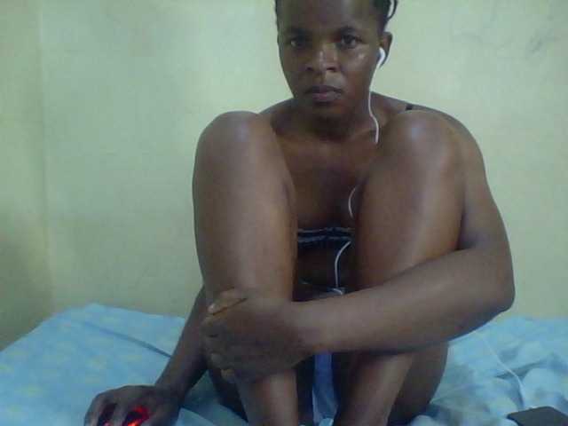 Cute-lizah live cam on BongaCams