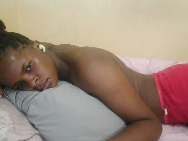Cute-lizah live cam on BongaCams
